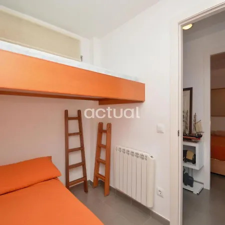 Super 3b Apartment